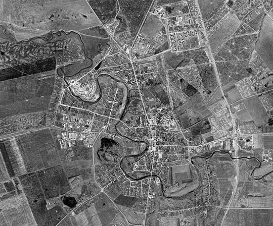 Владимирская область со спутника 05.05.72 %Vladimirskaya oblast
Спутниковый снимок Суздаля и Владимирской области. Снимок сделан с американского спутника 5 мая 1972 года
Ключевые слова: Суздаль,американские карты,города СССР со спутников