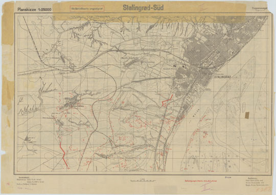 Немецкий план южной части Сталинграда 1:25K%German plan of Stalingrad (southern part)
Немецкий план южной части Сталинграда. Stalingrad-Sud. Planskizze 1:25000. 1. Ausgabe X. 42. Условная координатная сетка.
Ключевые слова: Волгоград,Сталинград,немецкие карты