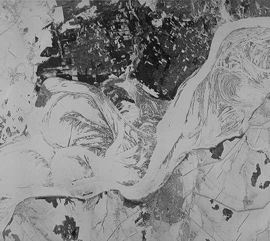 Спутниковый снимок Чистополя 28.01.84 %Satellite image of Chistopol
Спутниковый снимок Чистополя и окрестностей. Снимок сделан 28 января 1984 года.
Ключевые слова: Чистополь,американские карты,города СССР со спутников