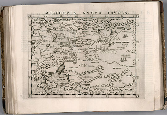 Карта Московии в Атласе Птолемея %Moscovia in Ptolemy atlas
Карта Московии в Атласе Птолемея. 1561г. 19 х 24 см. Масштаб 1:17,000,000. Moschovia nvova tavola. Moscovia, Decima Tavola Nvova. La geografia di Claudio Tolomeo Alessandrino, nuouamente tradotta di Greco in Italiano, da Girolamo Ruscelli ... In Venetia, Appresso Vincenzo Valgrisi, M.D.LXI. (1561)
Ключевые слова: Московия,Европейская Россия