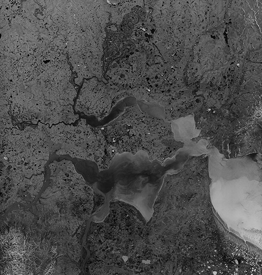 Спутниковый снимок Анадыря 04.07.75 %Satellite image of Anadyr
Спутниковый снимок Анадыря. Снимок сделан 4 июля 1975 года.
Ключевые слова: Анадырь,американские карты,города СССР со спутников