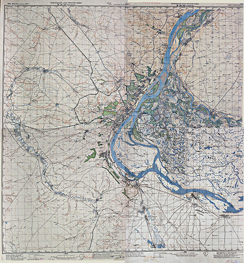 Сталинград на карте РККА 1:100K %Map of Stalingrad vicinity
Карта окрестностей Сталинграда. Генеральный штаб Красной армии. Сборная карта, склеенная из листов M 38-113, M 38-114, M 38-125, M 38-126. РСФСР, Сталинградская область. 1934-1941г. Рекогносцировка 1941г. Масштаб 1:100000.
Ключевые слова: Волгоград,Сталинград,карты РККА