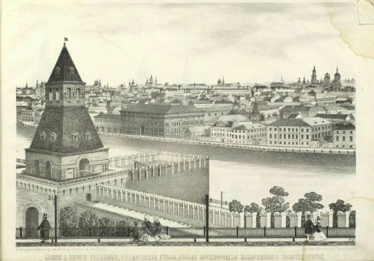 Башня и ворота Тайницкие, Кремлевская стена, правая Москворецкая набережная и Замоскворечье
