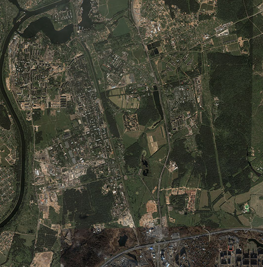 Спутниковый снимок Долгопрудного и МФТИ 22.08.03 %Satellite image of Dolgoprudny and MIPT
Спутниковый снимок территории МФТИ и части города Долгопрудного. Снимок сделан 22 августа 2003 года.
Ключевые слова: МФТИ,Долгопрудный,американские карты,города СССР со спутников