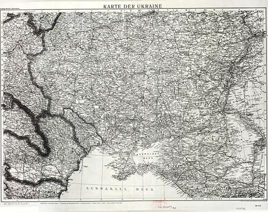 Немецкая карта Украины 1:2М % Karte Der Ukraine
Немецкая карта Украины. Масштаб 1:2,000,000. Издание 1943 года. Karte Der Ukraine. 6 IX.1943
Ключевые слова: Украина,немецкие карты