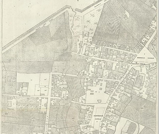 План Пресненской части  1:2100 %Plan of Presnya district of Moscow
План Пресненской части Москвы из издания: Планъ города Москвы, снятый в 1850 и 1851мъ годахъ. Масштаб 1:2100. Литографировал С. Емченинов. М., изд. Моск. городск. Думы, лит. Емчениновой (Спб). Литогр. Масштаб: 1 л. (сводный) 1 : 29 400; 1 см = 294 м. 154 лл. 1:2 100; 1 см = 21 м. 14 лл. (выгоны) il : 8 400; 1 см = 84 м. План отпечатан со съемки 1849—1852 гг. в количестве 400 экз. на 169 листах (по 565x560 мм каждый лист).
