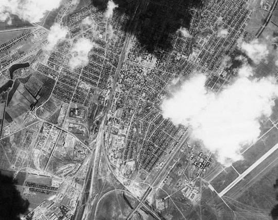 Спутниковый снимок Джанкоя и окрестностей 14.05.68 %Satellite image of Dzhankoy
Спутниковый снимок Джанкоя и окрестностей. Снимок сделан 14 мая 1968 года.
Ключевые слова: Джанкой,американские карты,города СССР со спутников