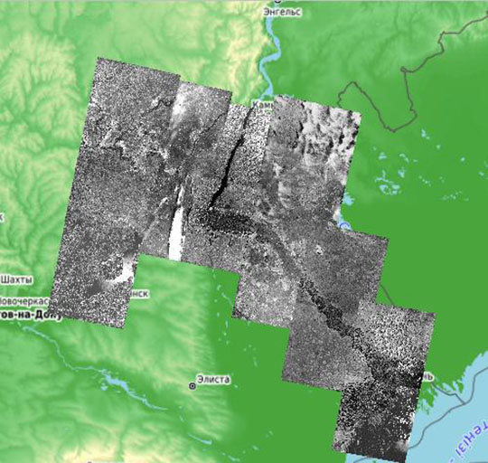 Спутниковые снимки нижней Волги - конец 70-х %Satellite images of south Volga regionl
Спутниковые снимки региона нижней Волги - Волгоградская и Астраханская области. Склейка американских спутниковых снимков, сделанных в 1975-1979 годах. 
Ключевые слова: Волгоград,Астрахань,Волга,американские карты,города СССР со спутников