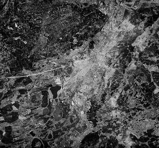 Спутниковый снимок Кургана и окрестностей 08.05.79 %Satellite image of Kurgan and vicinity
Спутниковый снимок Кургана и окрестностей. Съёмка 8 мая 1979 года.
Ключевые слова: Курган,города СССР со спутников,американские карты