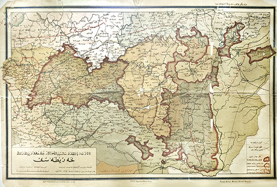 Башкирская и Татарская Республики % Tatarsan and Bashkiria
Башкирская и Татарская Республики. 1920-е годы. Издание Центра Мусульманской Военной Коллегии. Казань, Типография Умад, Т.С.С.Р. Обозначения на татарском языке, арабское написание.
Ключевые слова: Казань,Татарстан,Уфа,Оренбург,Челябинск