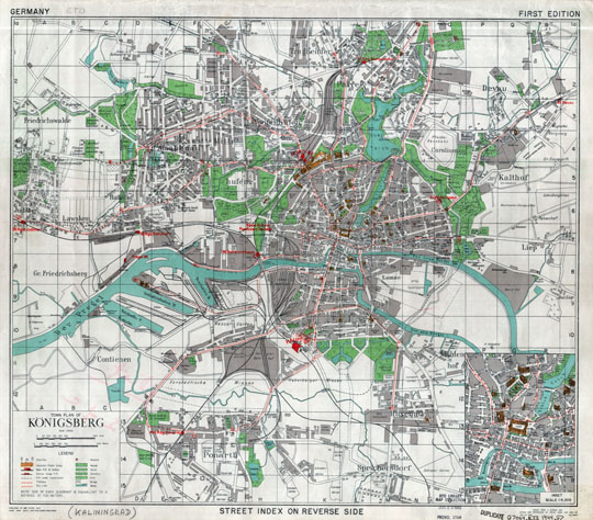 Town plan of Konigsberg 1:15K
Американский план Кенигсберга - Town Plan of Konigsberg, published by War Office, 1944. Масштаб 1:15000. На обороте - указатель улиц. На врезке - план центральной части города. (1:8500). Условная координатная сетка.
Ключевые слова: Калининград,Кенигсберг,американские карты
