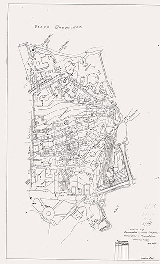 Летний сад в Петрозаводске 1:1000 %Summer garden in Petrozavodsk
Летний сад в Петрозаводске. Выкопировка из Плана Онежской набережной города Петрозаводска. Топосъёмка 1938 г. Территория нынешнего Государева сада. Масштаб 1:1000.
Ключевые слова: Петрозаводск