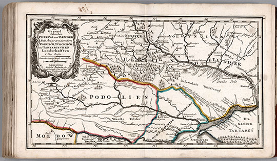 Местность между Полтавой и Бендерами %Die Gegend zwischen Pultava und Bender
Местность между Полтавой и Бендерами с польскими, тюркскими и татарскими территориями. 20 х 32 см. Масштаб 1:2,000,000. В кн.: Атлас Курье или Новый и Компендиевский Атлас Г. Боденера. 1716. Die Gegend zwischen Pultava und Bender Mitt Angraenzenden Polnisch, Turkisch und Tartarischen Landschaften. G. Bodenehr fecit et excudit. Cum Gratia et Priv. Sac. Caes. Mai. Atlas Curieux oder Neuer und Compendieuser Atlas. 100.
Ключевые слова: Украина,Молдавия