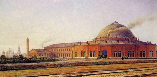 Паровозное депо Николаевской железной дороги
Здание паровозного депо «на 20 стойл» для стоянки и ремонта паровозов. Строительство велось по типовому проекту, разработанному учеником К.А.Тона Рудольфом Андреевичем Желязевичем. 
