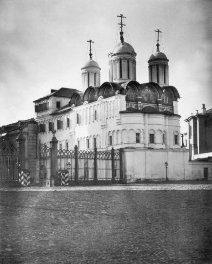 Церковь Двенадцати Апостолов в Московском Кремле
На верхнем этаже расположена Филипповская церковь.
Ключевые слова: Москва. Кремль. Церковь Двенадцати Апостолов. Церковь Филиппа Апостола. Фотография