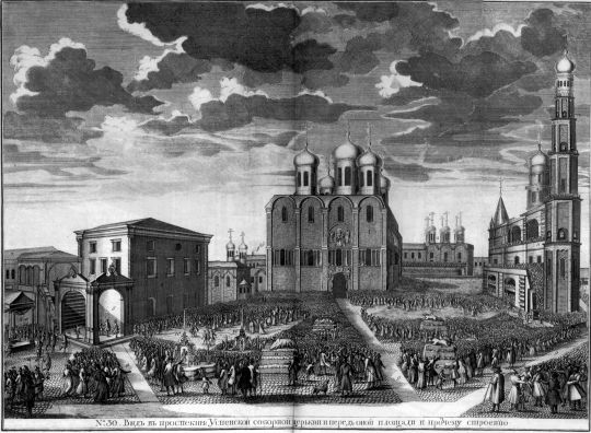Вид Соборной площади Кремля во время коронации Елизаветы Петровны в 1742 году
